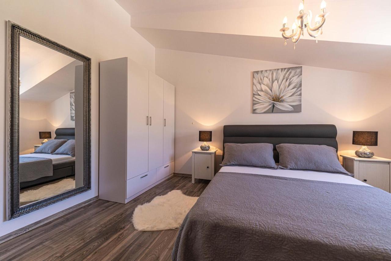 Appartement Perla Castellana à Kaštela Extérieur photo